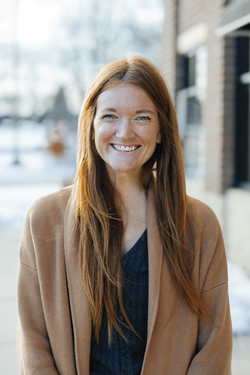 Annie First Class Mortgage-Team